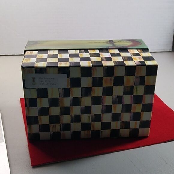 Mackenzie -Childs Ruffled Pip Bud Vase and Box Hand Painted Flowers & Dots - Picture 8 of 9